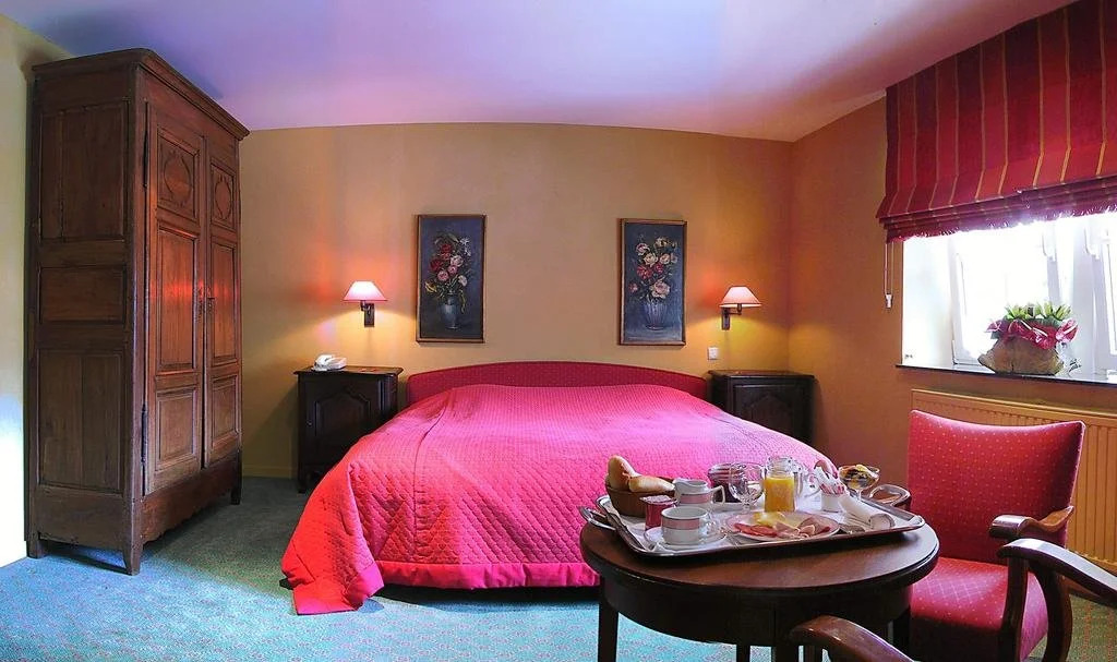 Hotel Jean De Boheme