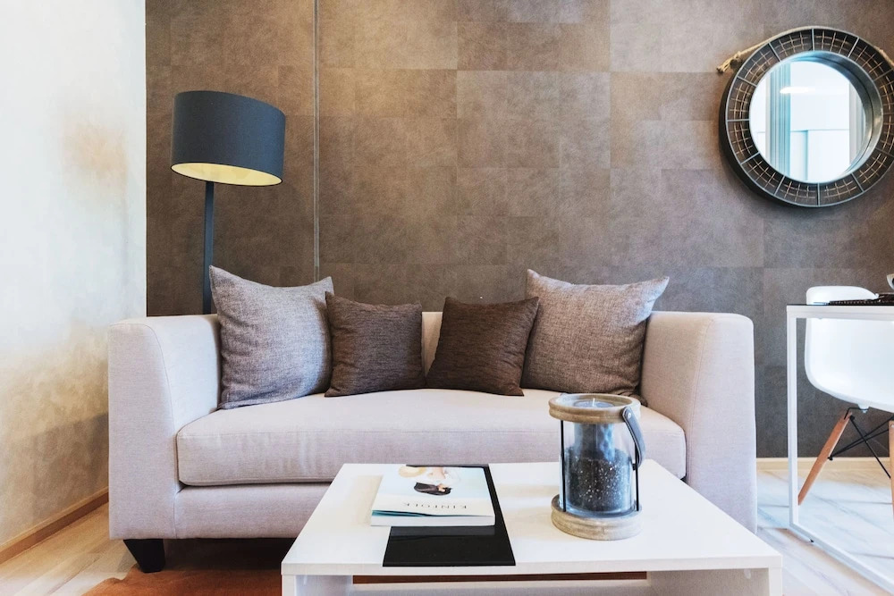 Favstay - The Base Uptown Phuket