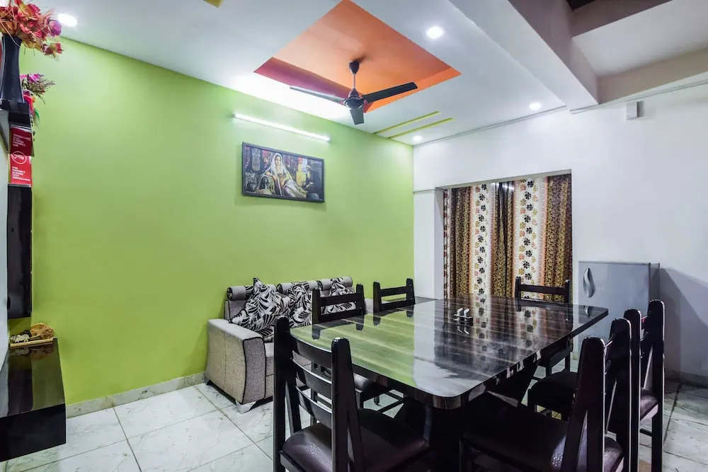 OYO 10092 Home Elegant 3BHK Villa Hiran Magri