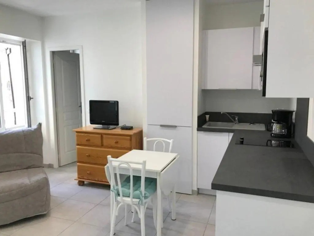 Appartement Saint-Jean-de-Luz, 1 pièce, 3 personnes - FR-1-4-512