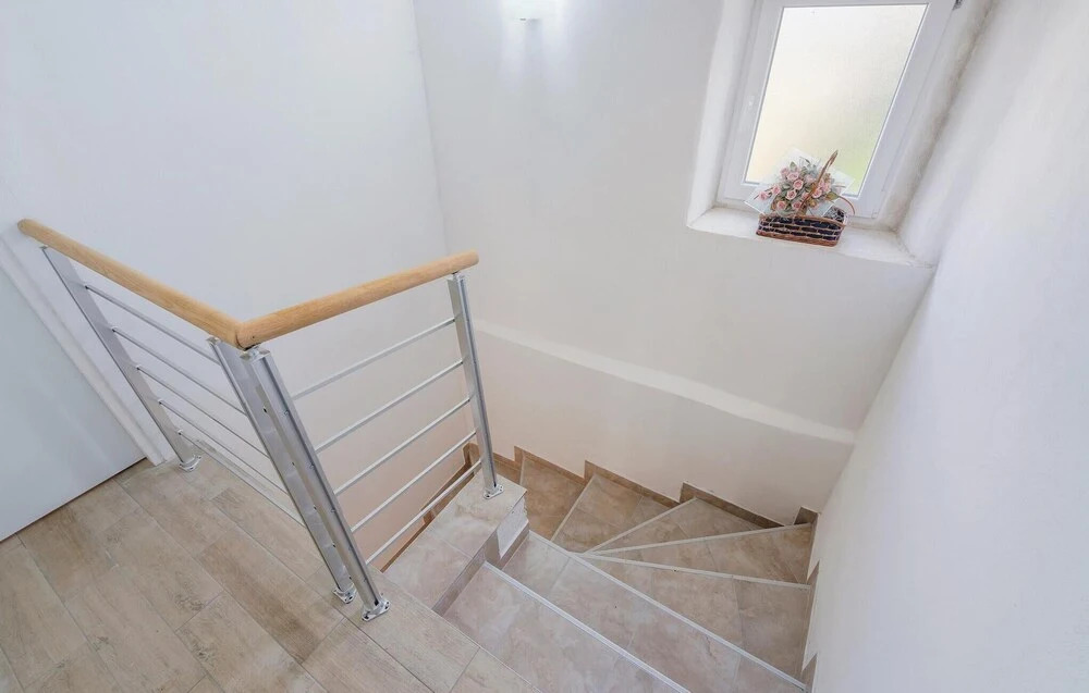 Stunning Home in Ruzici With Wifi and 3 Bedrooms