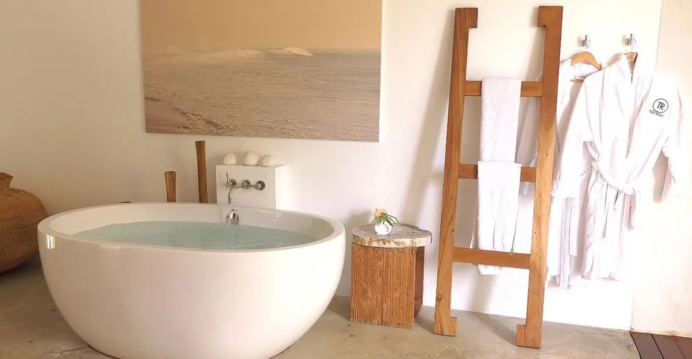 Tides Reach Resort