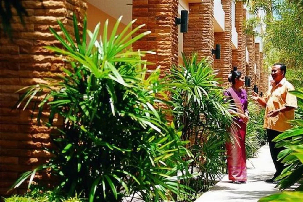 Kata Poolside Resort SHA Extra Plus