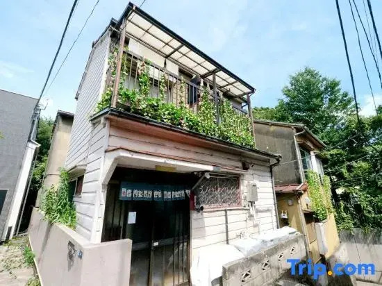 Ikebukuro Free Pickup Ueno 14 mins Nippori 10 mins Entire property Up to 7 guests A