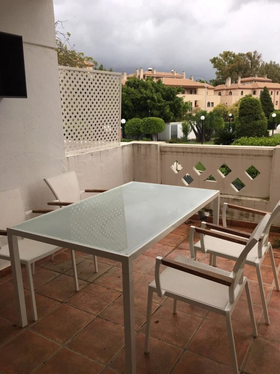 Apartment With 2 Bedrooms in Marbella, With Pool Access, Furnished Ter
