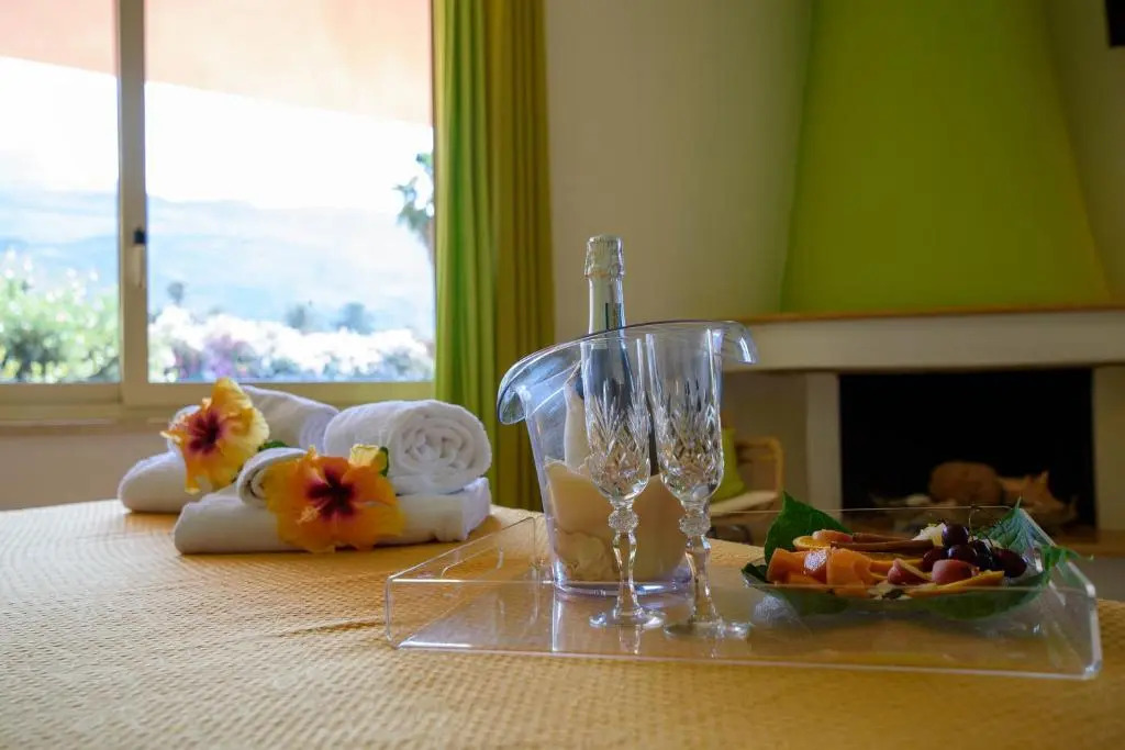 Villa Megna - Green Paradise B&B