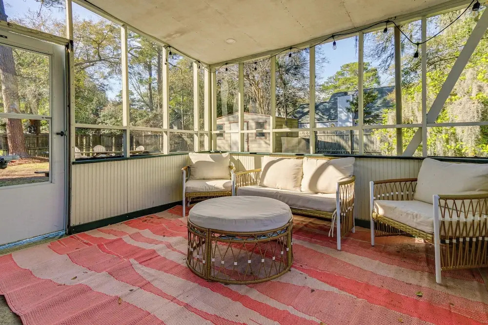 Dogs Welcome! Savannah Escape w/ Fenced-in Yard