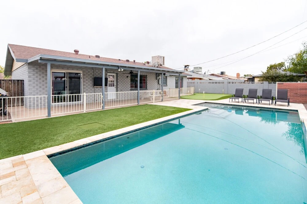 WanderJaunt - Regal - 4BR - South Scottsdale