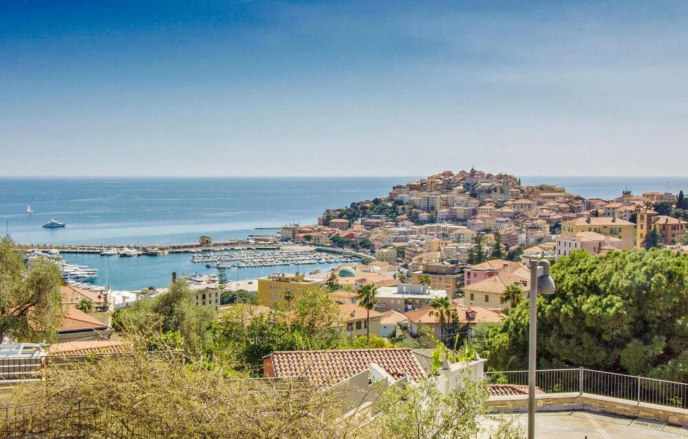 Beautiful Apartment in Imperia With 2 Bedrooms and Wifi
