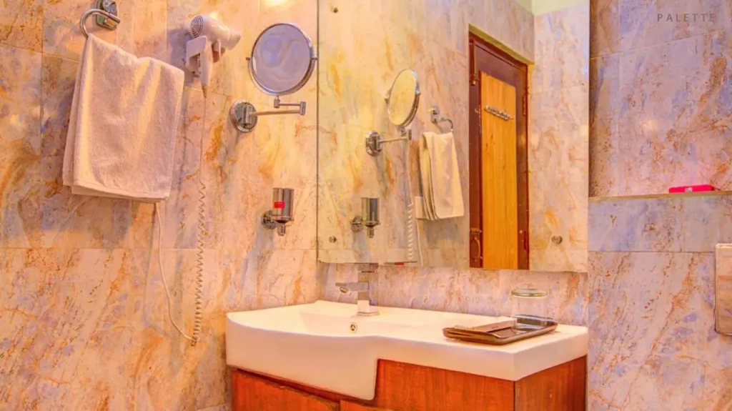 Pyramid Home Divine - A Wellness Resort