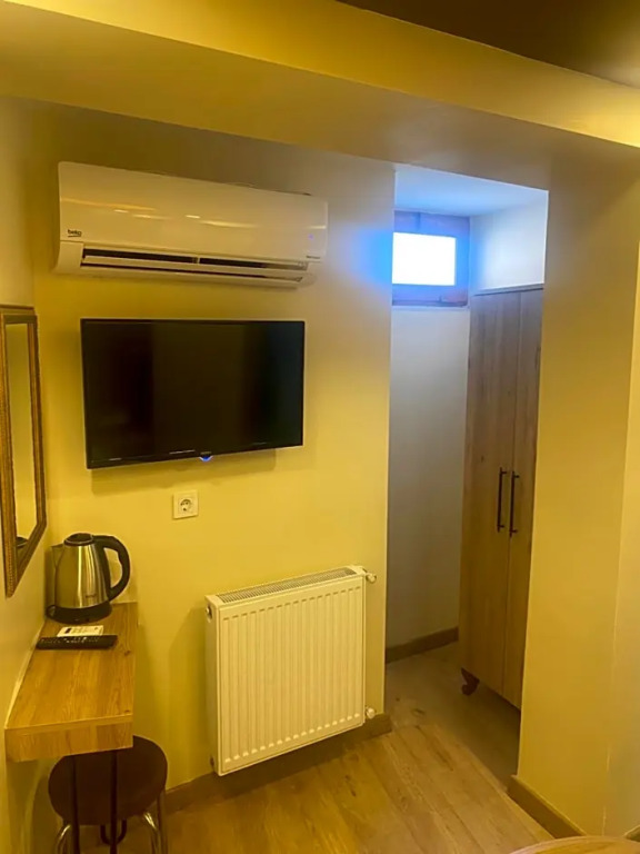 Golden Sail Hotel Old City