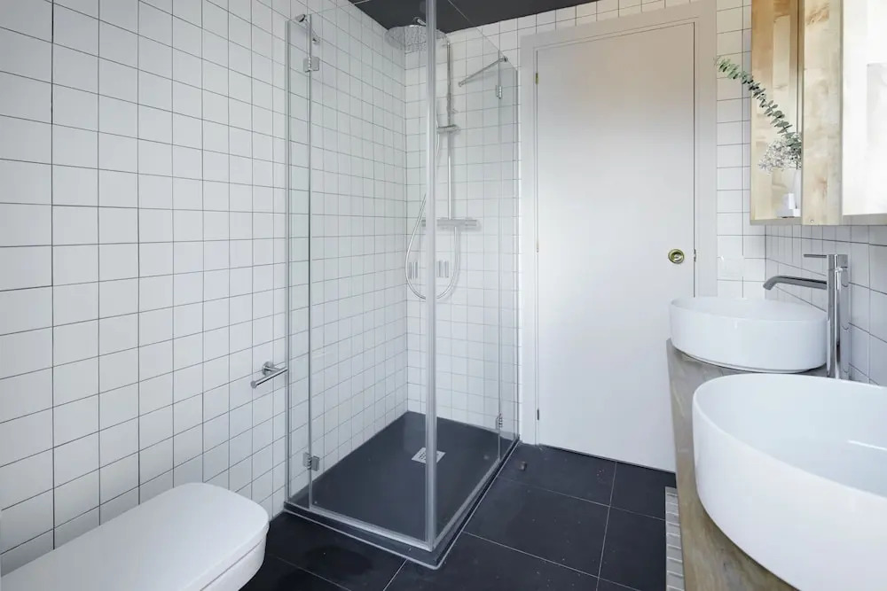 Eth Paer 2 by FeelFree Rentals
