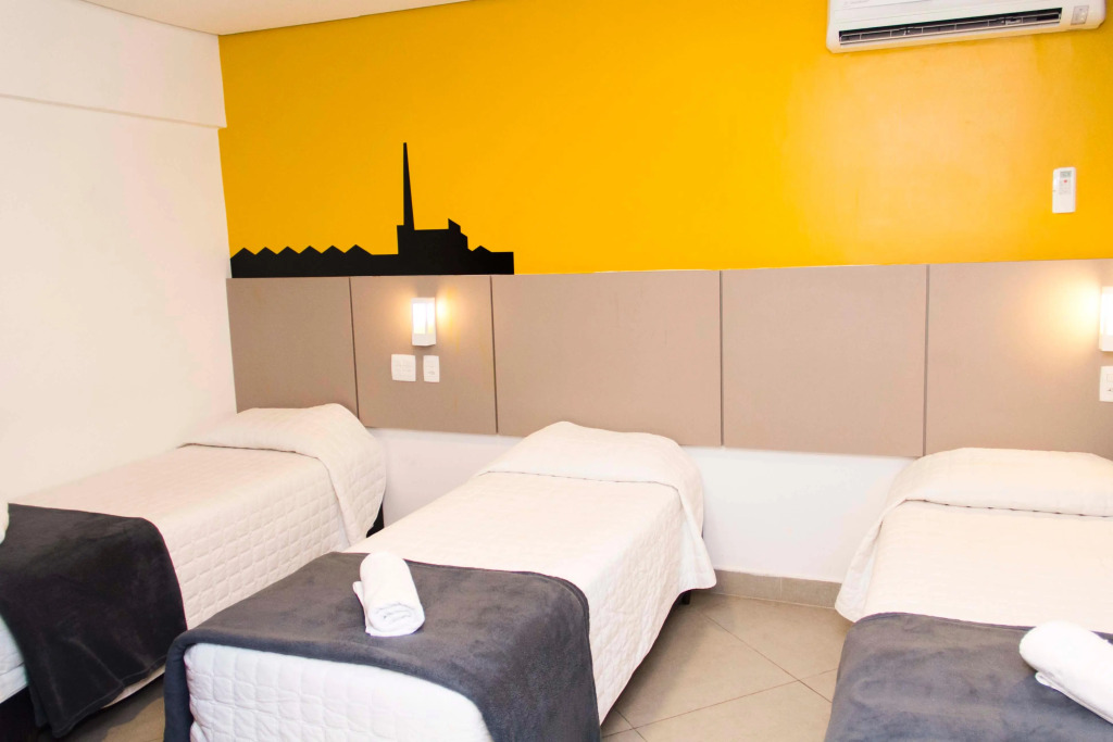 Minuano Hotel Express próx Orla Lago Guaíba, Mercado Público, 300m Rodoviária