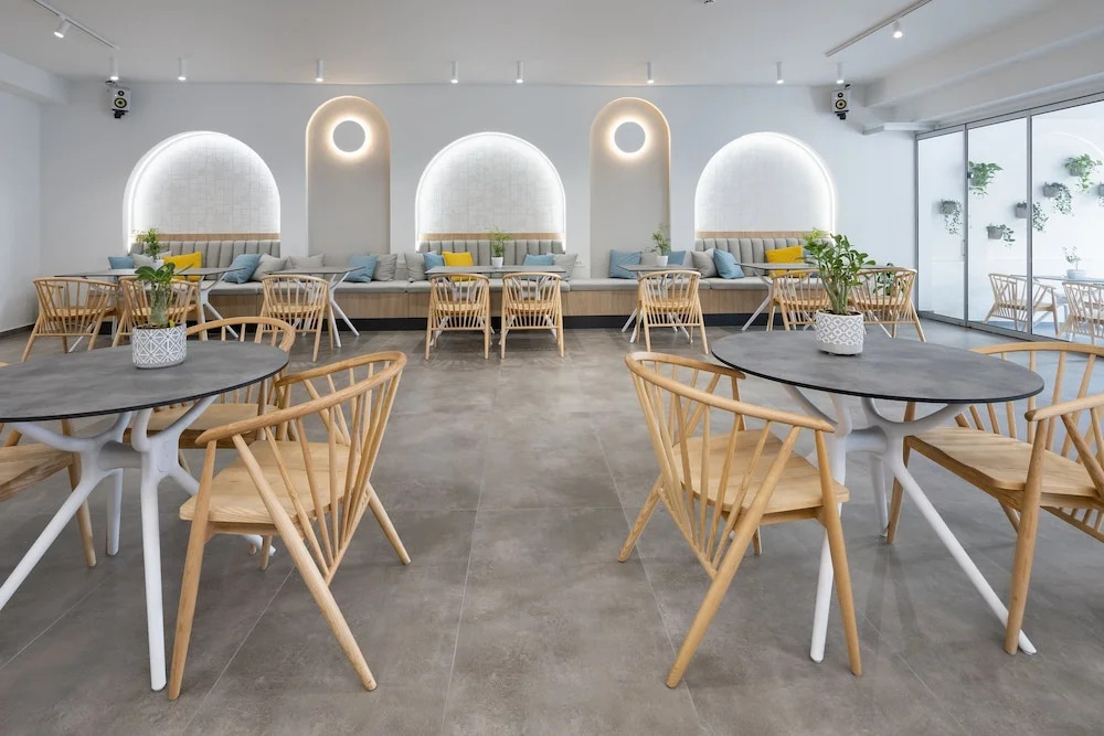 Epavli Grace Hotel
