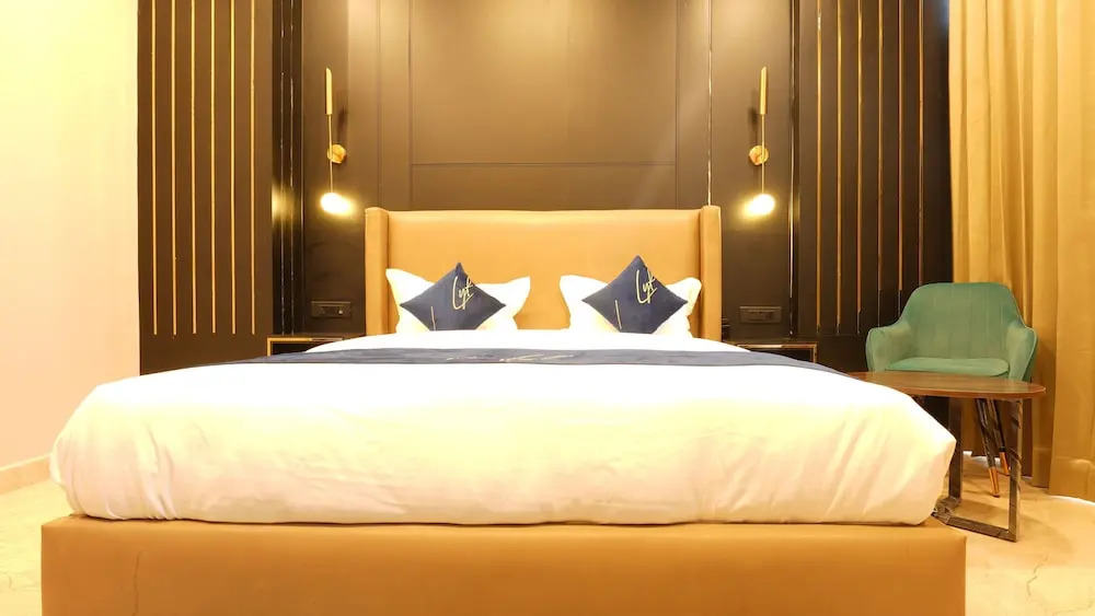 Aquila Grand Suites