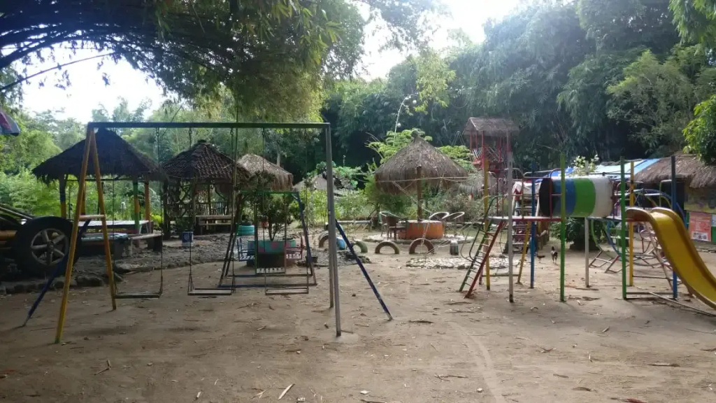 Taman Nggirli Camping & Play Ground