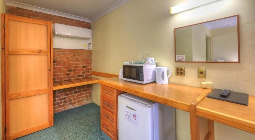 Wondai Colonial Motel & Ivorys Restaurant