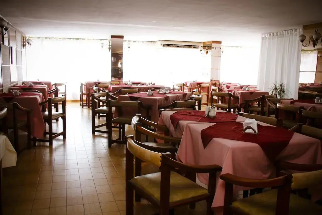 Hotel Menossi