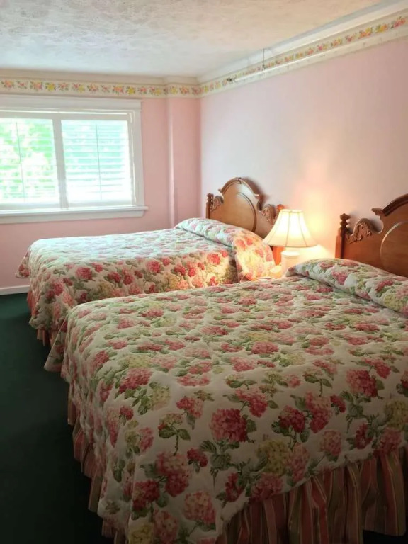 Lilac Tree Suites