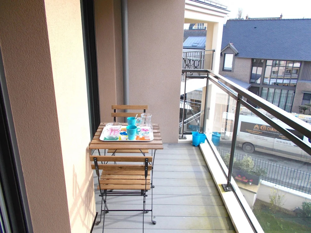Dinard centre calme 2 Chambres Balcon