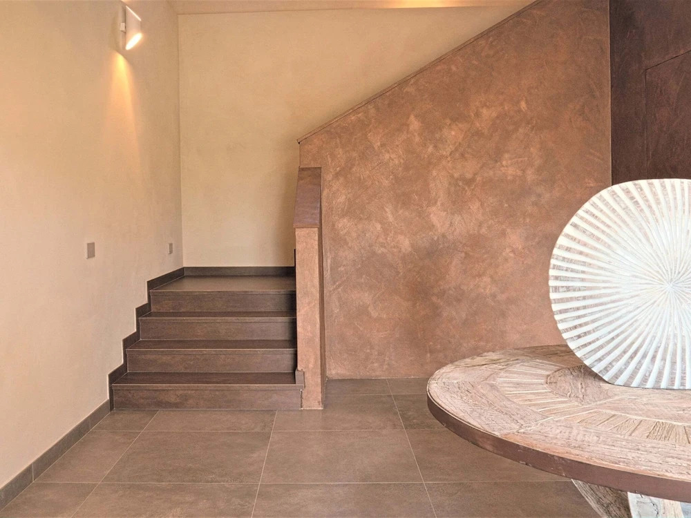 Modern Apartment Near Pistoia With Shared Garden