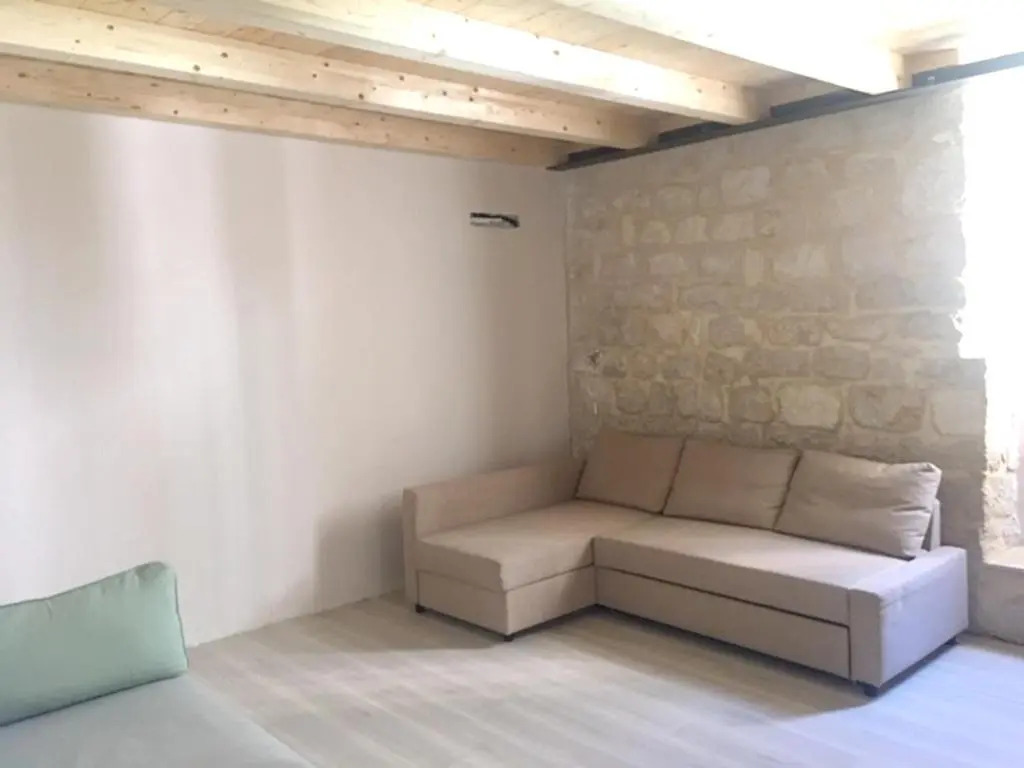 House with one bedroom in Pozzallo with balcony 500 m from the beach