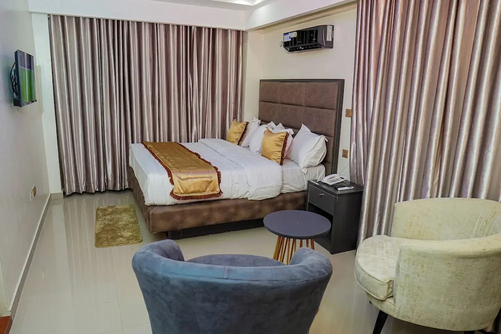Hotel Romeneo