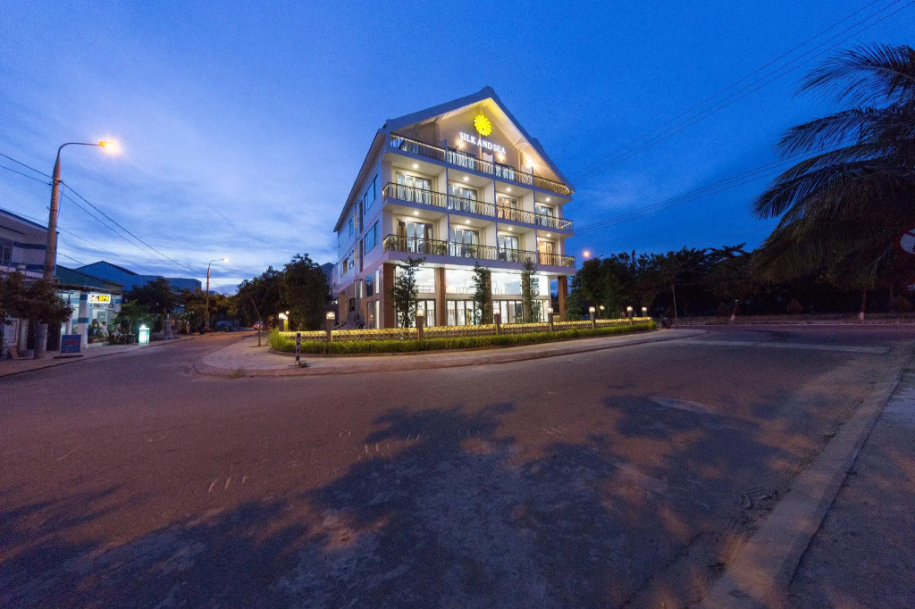 Ancient Beach Boutique & Spa - Beachside Hotel