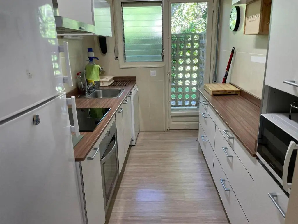AJ-26 CALELLA DE PALAFRUGELL 6 Pax