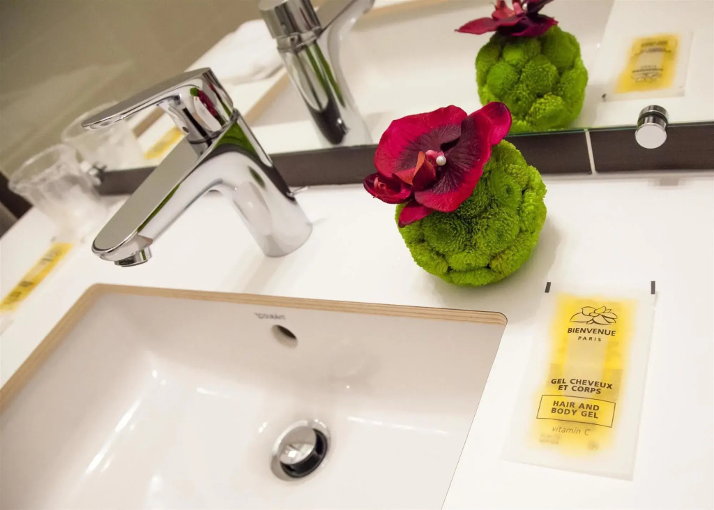 Kyriad Chambéry Centre - Hôtel et Résidence