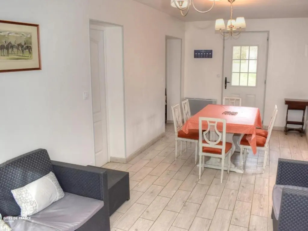 Gîte de charme avec piscine partagée près de Tours - FR-1-381-393