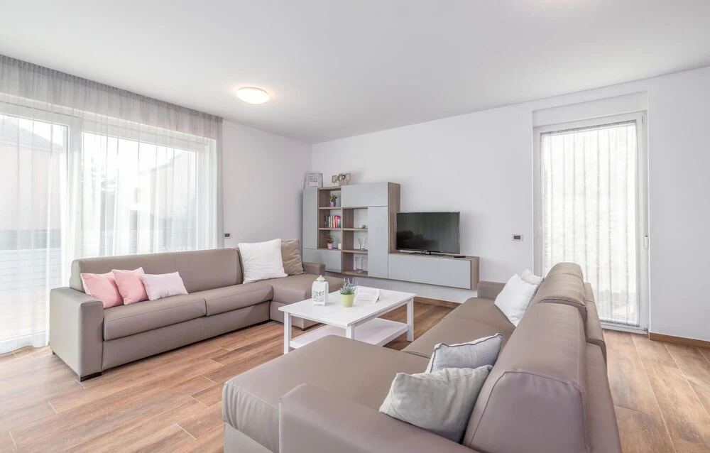 Amazing Home in Premantura With 4 Bedrooms, Wifi and Outdoor Swimming Pool
