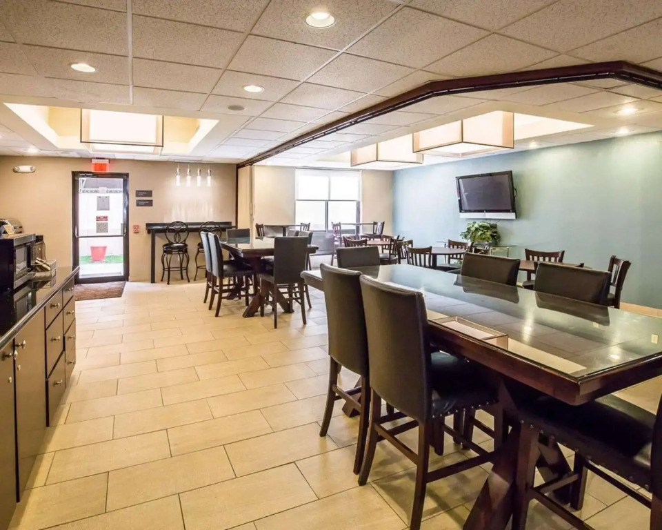 Spark by Hilton Stafford Sugar Land