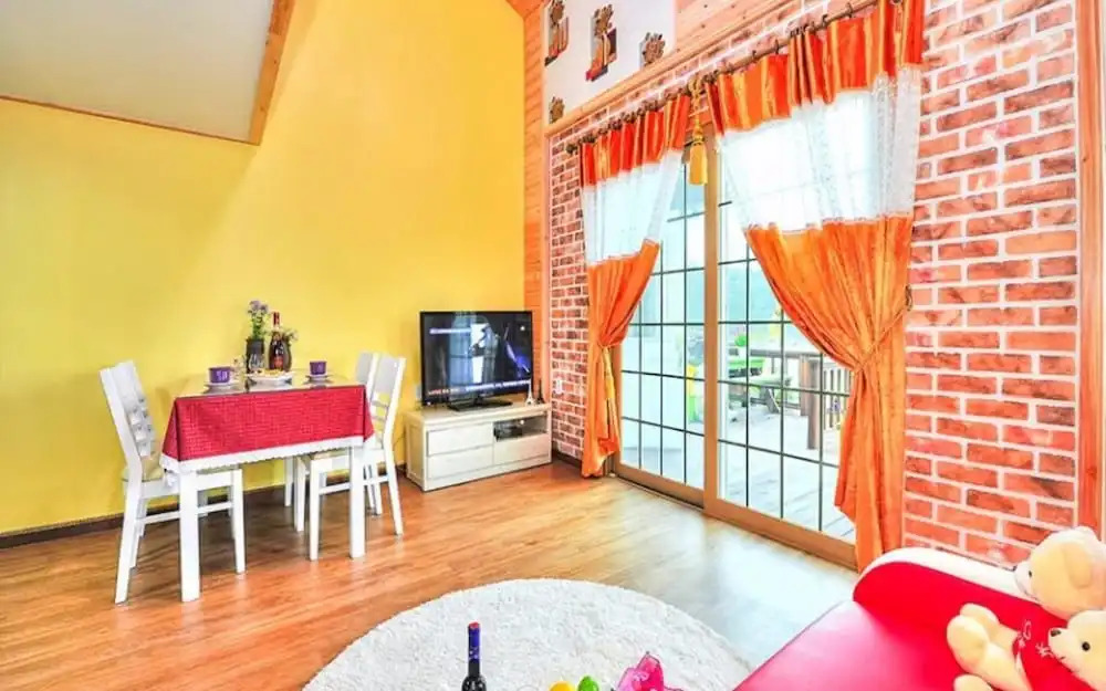Yeosu Noeul Walk Pension