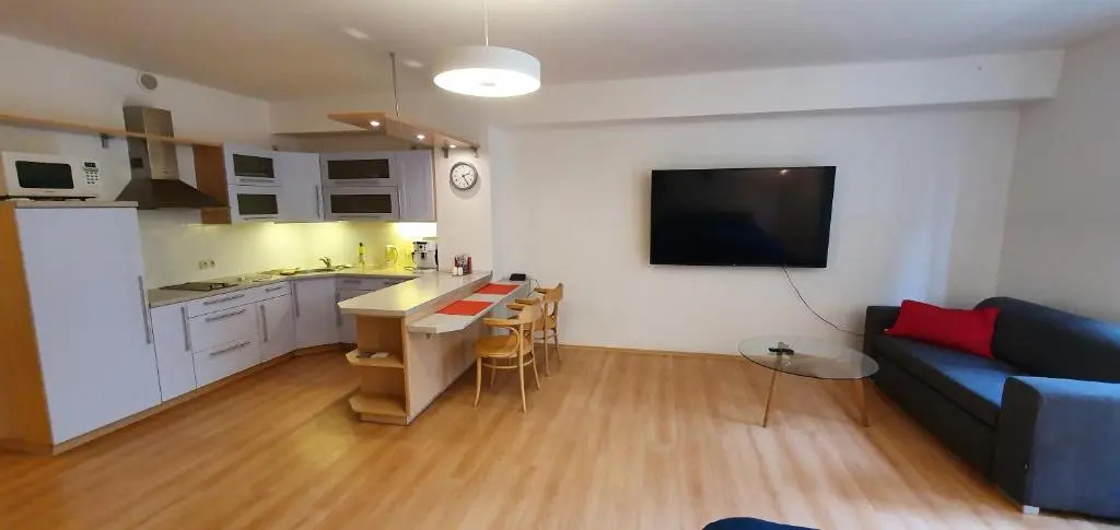 Apartmán 46m2 s balkonem v lázeňském centru