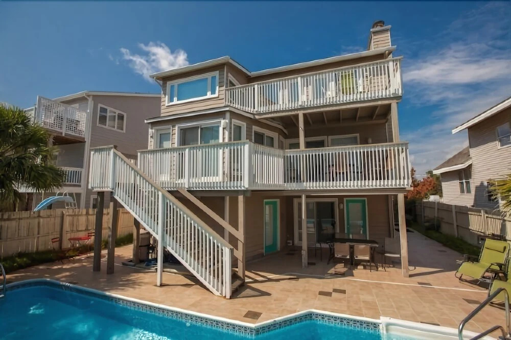 William B. Virginia Beach - 6 Br Home