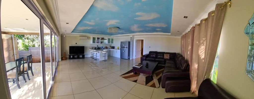 Illovo Beach house