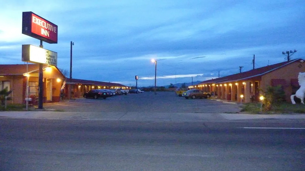 Executive Inn Deming