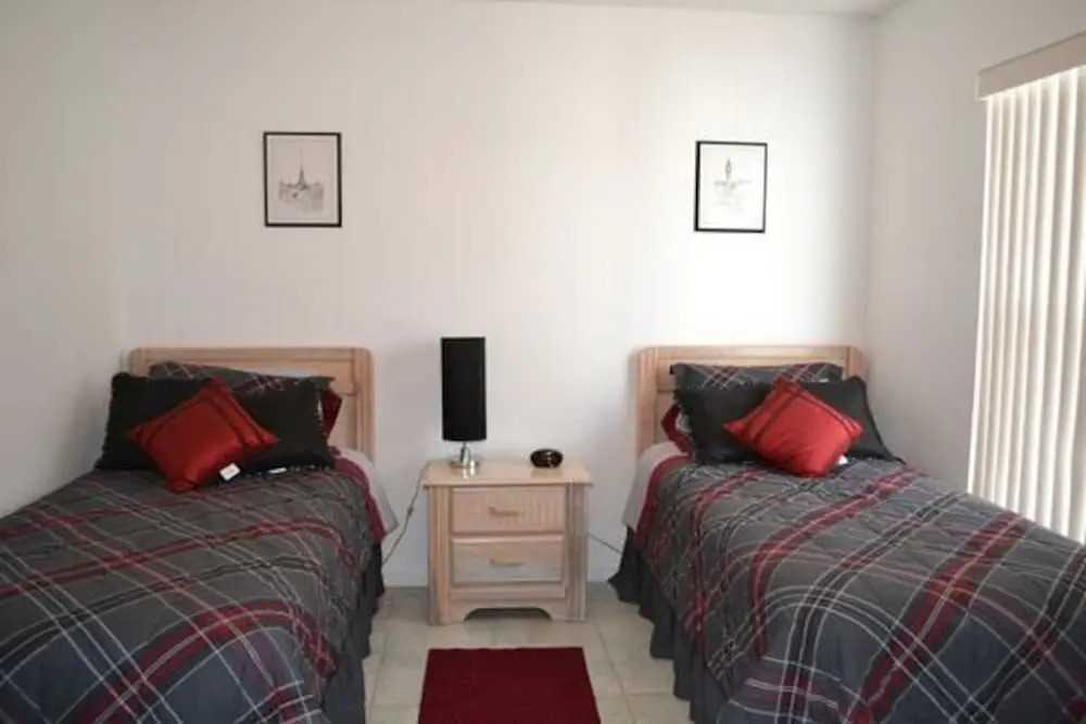 Cove at Sandy Pointe Unit 111
