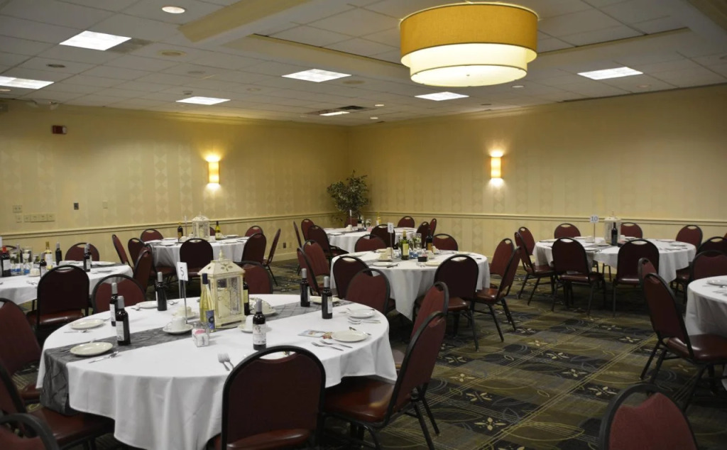 Holiday Inn Weirton-Steubenville Area