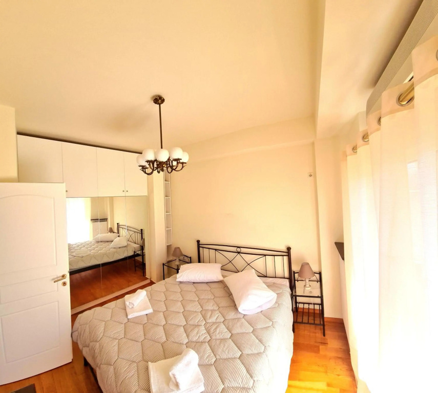 Downtown, penthouse apartment with great view, Pagkrati