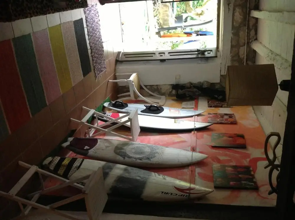 SURFtoLIVE House
