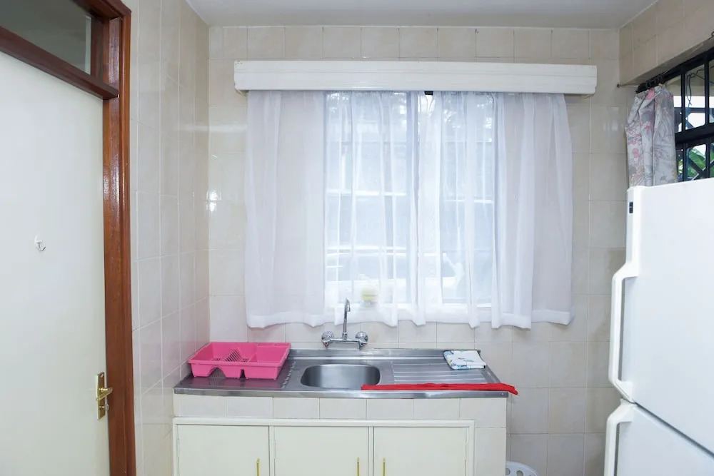 Cozy and Furnished 1 Bedroom Apartment