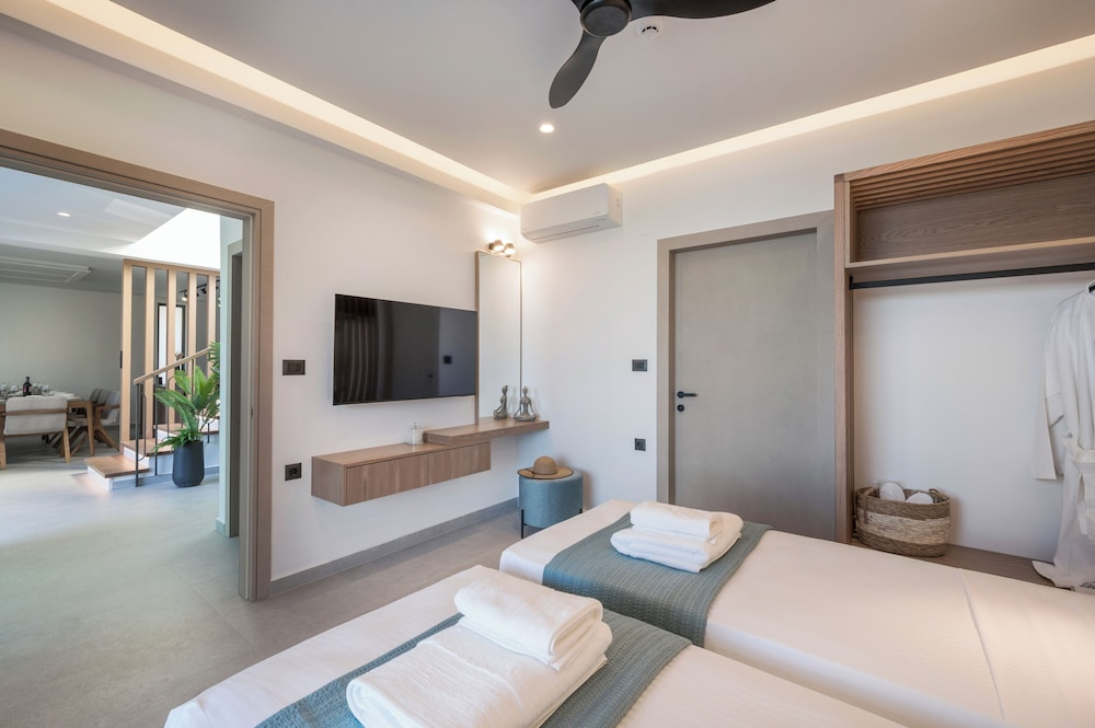 Villa Armonia Blue