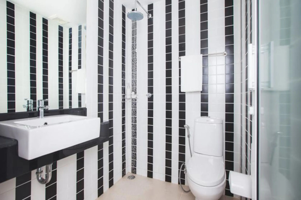 The WIDE Condotel - Phuket
