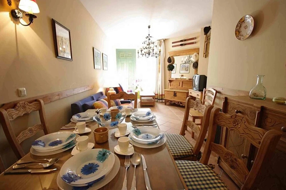 100 Meters From the ski Slopes, Parking and Wifi