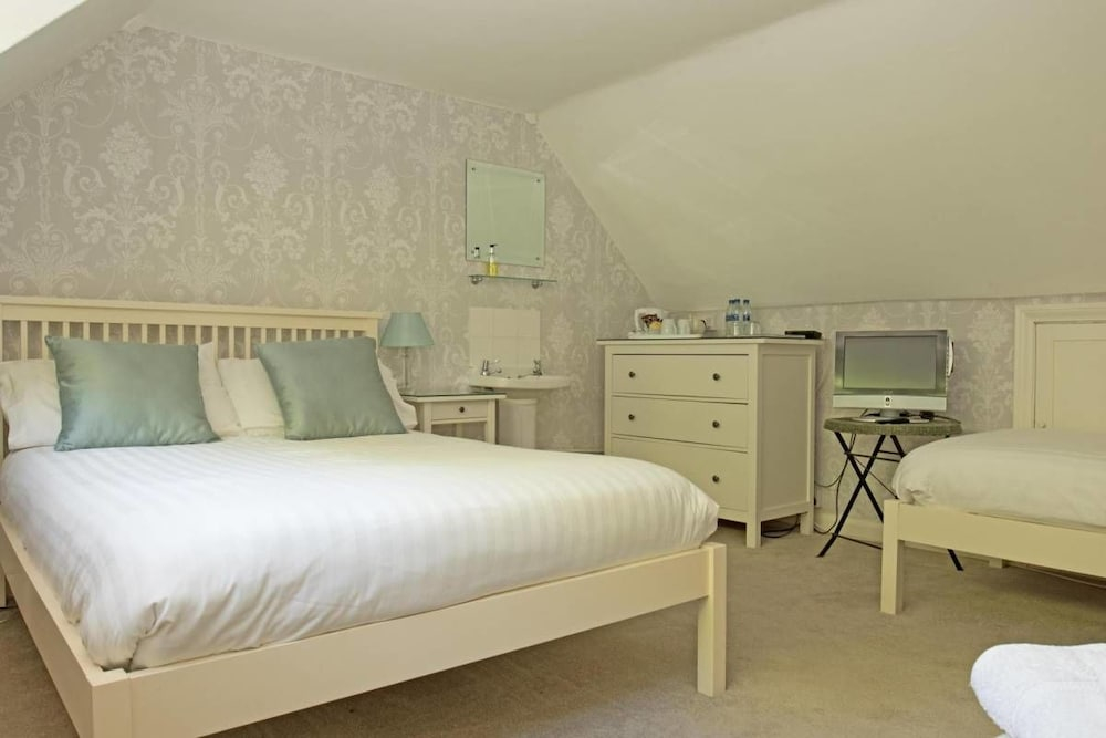 Woodacre B & B