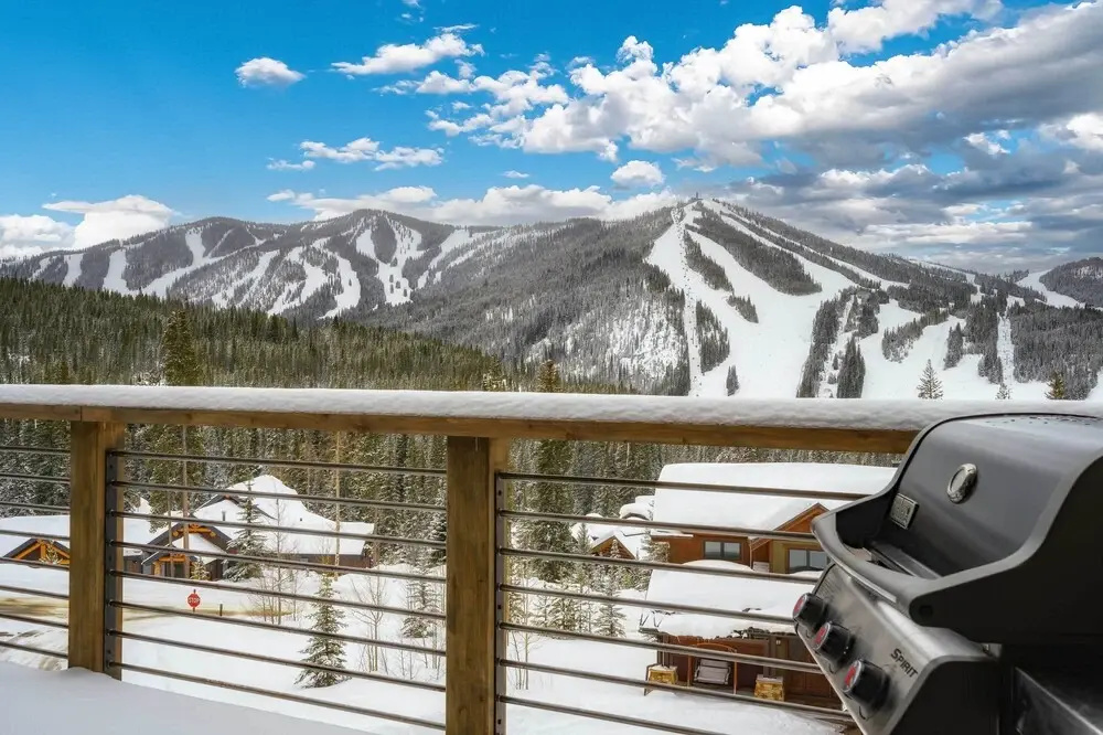 Mountain Home w/ Hot Tub, Near WP Resort!