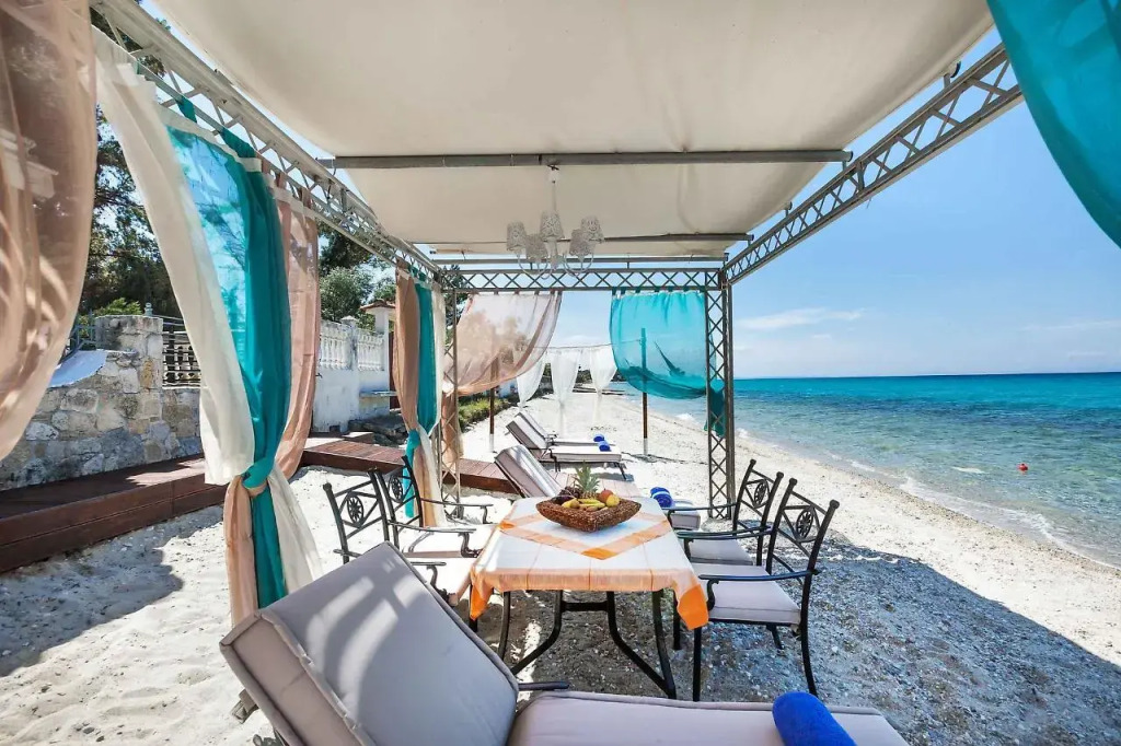 W Villas Halkidiki