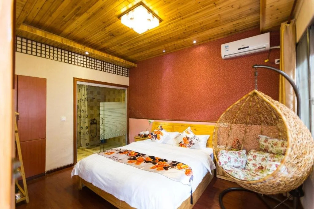 Yiyun South Lake Gallery Boutique Hotel